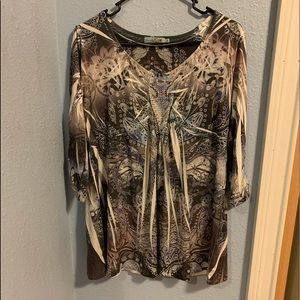 Medium Maternity top.